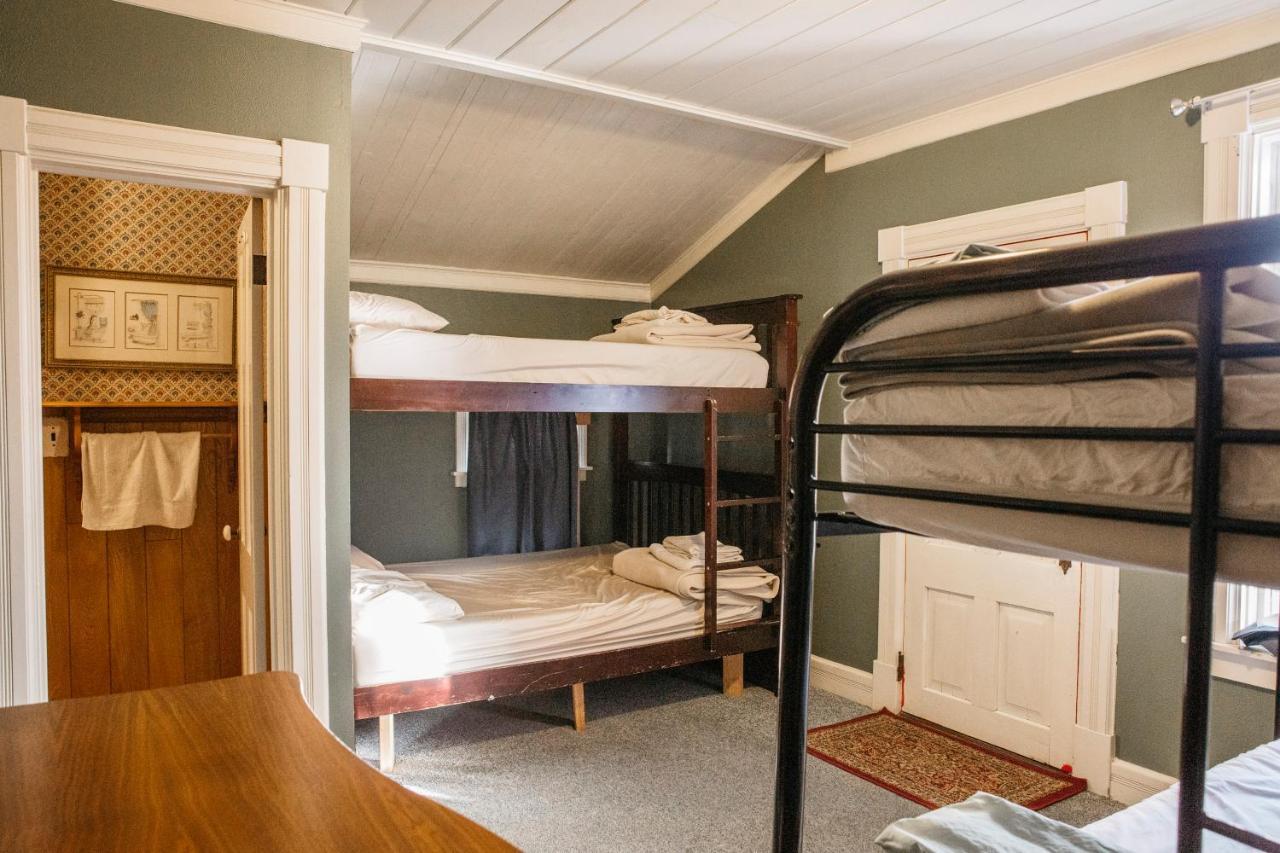 The Hostel California Bishop Eksteriør bilde